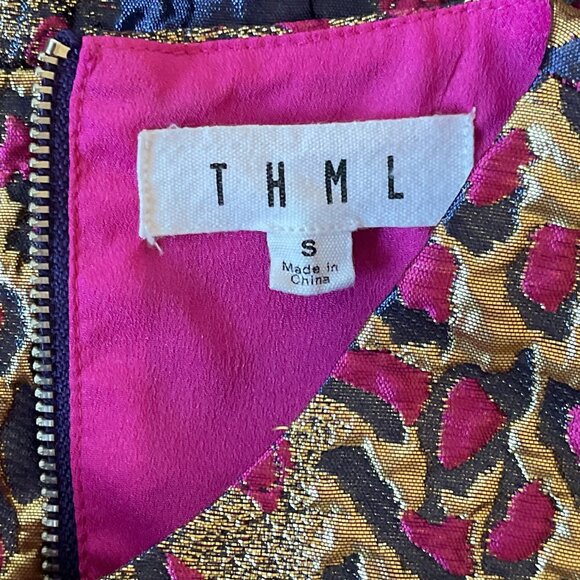 NWOT! THML Metallic Textured Wildcat Mini Dress Pink Gold Flutter Sleeve Small - Picture 11 of 16
